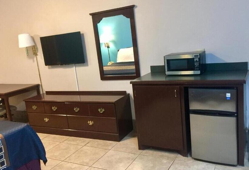 モーテル Texas Inn And Suites City Center At University Dr