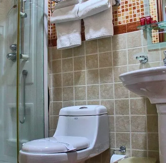 Platino Hotel & Casino