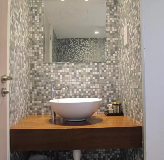 Senator Hotel Apartments   Adults Only