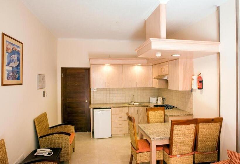 Senator Hotel Apartments   Adults Only