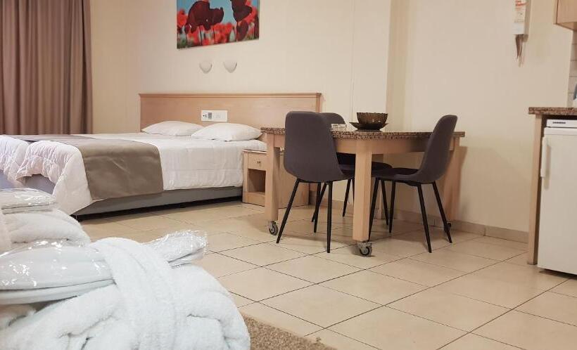 Senator Hotel Apartments   Adults Only