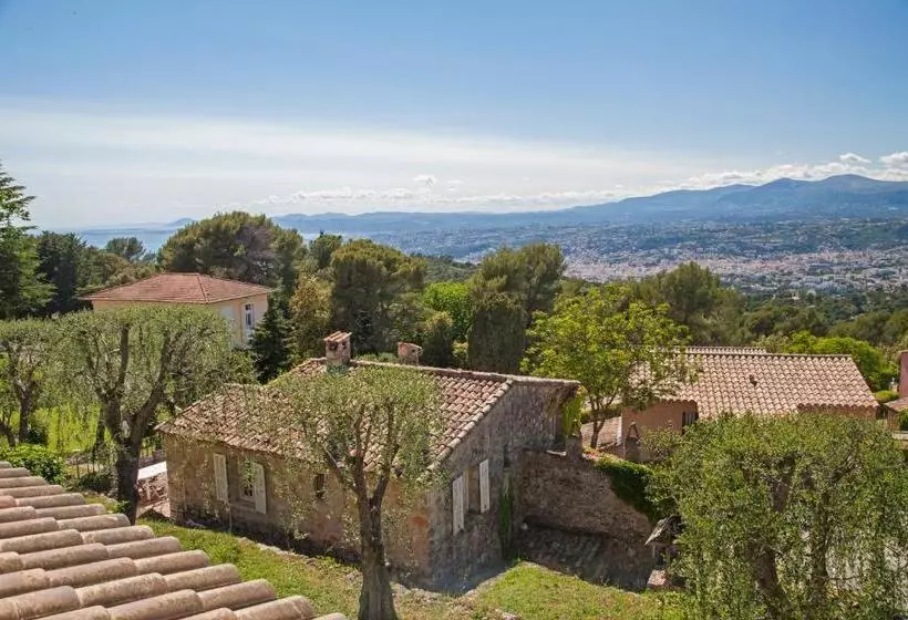 Domaine Du Mont Leuze