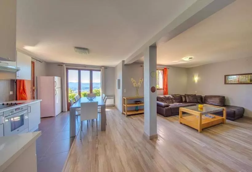 Domaine Du Mont Leuze