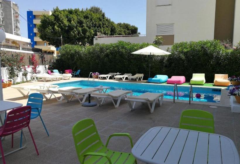 Apartamentos Es Cantó