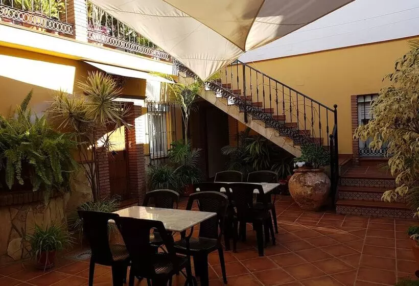 Hostal El Nogal Home