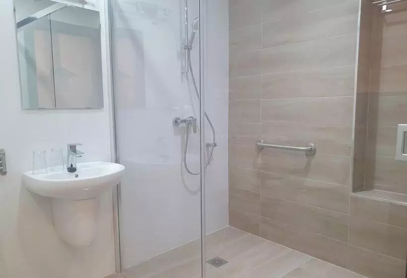 Hostal El Nogal Home