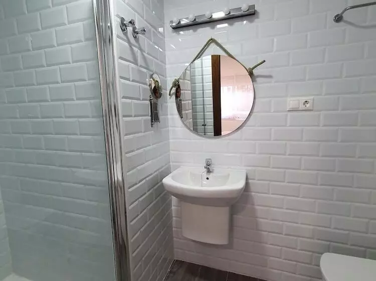 Hostal El Nogal Home