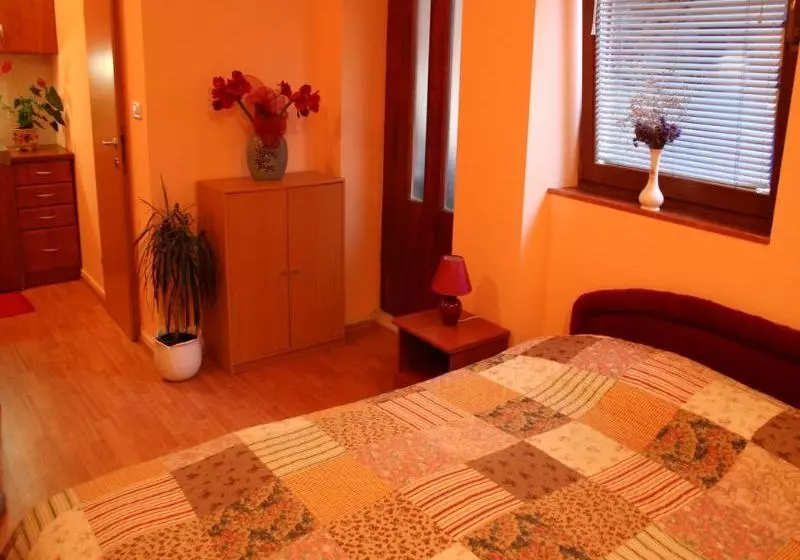 Hotel Apartmani Zekan