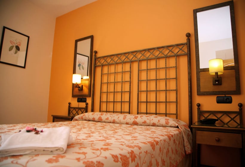 בית מלון כפרי Ele Santa Bárbara