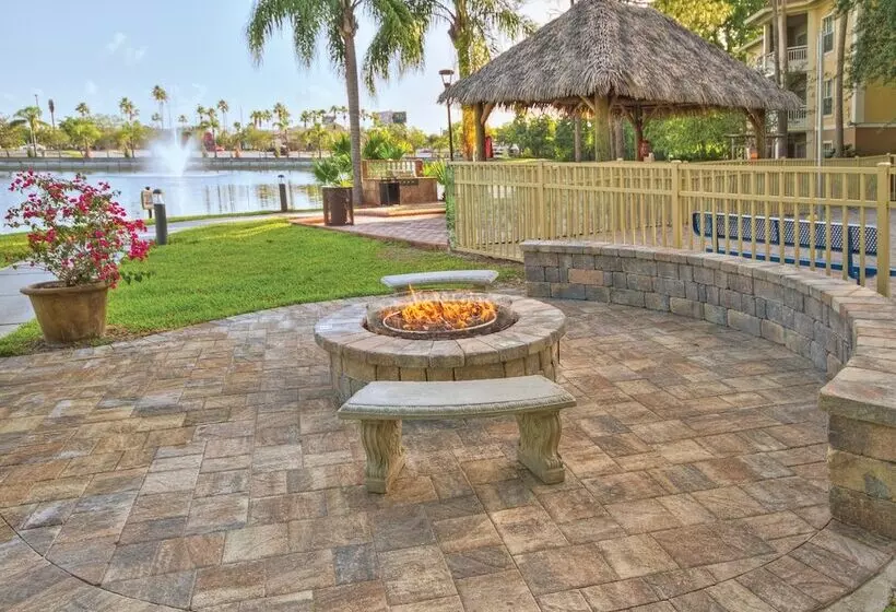 ホテル Club Wyndham Cypress Palms