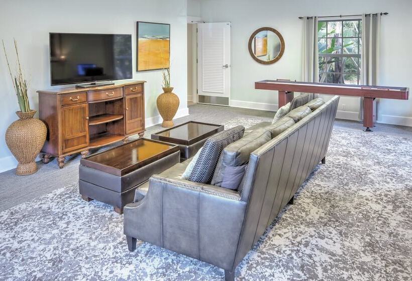 فندق Club Wyndham Cypress Palms