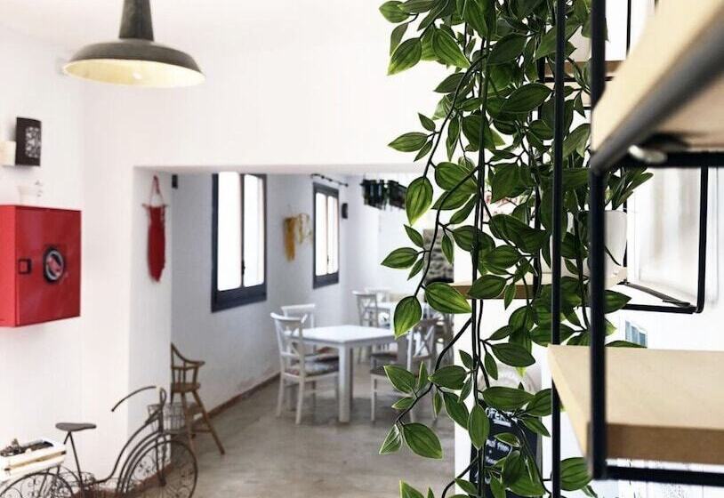 ホテル Cortijo El Paraiso