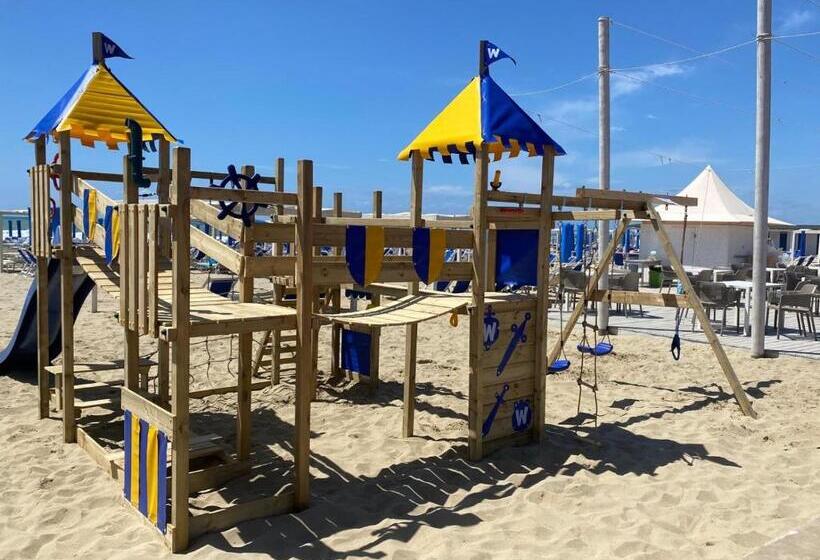 فندق Cosmopolitan Golf & Beach Resort