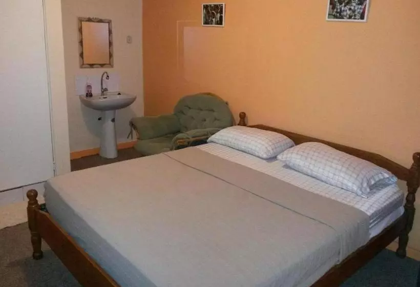 Hotel Guesthouse Albergoalberga