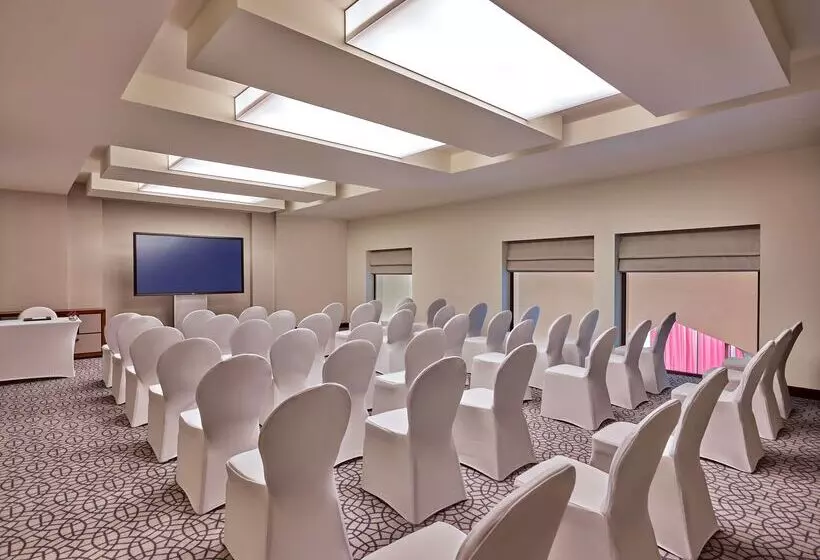 The Heritage Hotel, Autograph Collection