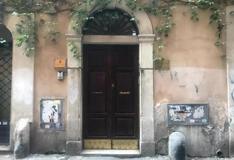 هتل Residenza Domizia