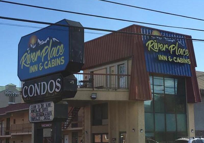 فندق River Place Inn