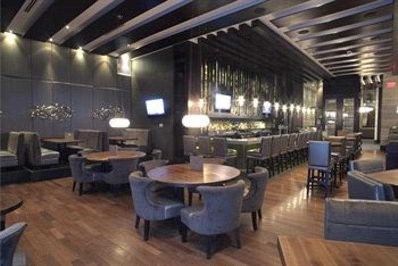 Sandman Hotel & Suites Winnipeg Airport