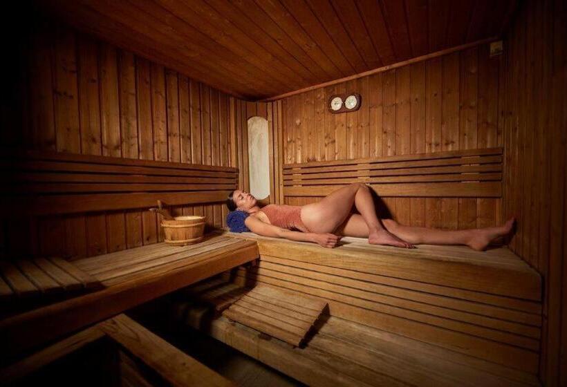 Santa Clara Urban Hotel & Spa