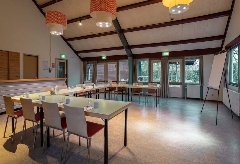 בית מלון כפרי Stayokay Hostel Utrecht   Bunnik