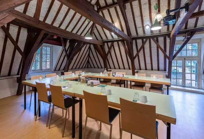 ホテル Stayokay Hostel Utrecht Bunnik