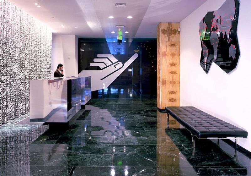 ホテル The Delphi