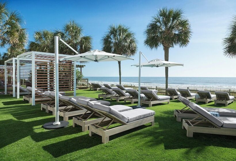 Hôtel The Strand  A Boutique Resort