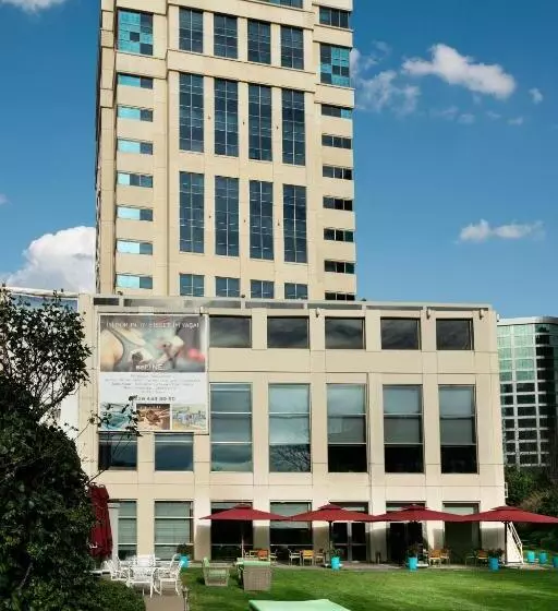 Hotel Titanic Business Kartal