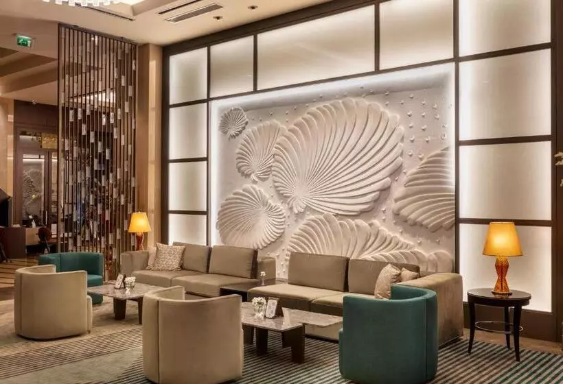 Hotel Titanic Business Kartal