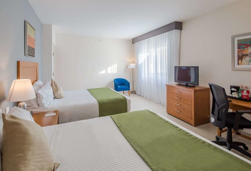 فندق Wyndham Garden Playa Del Carmen