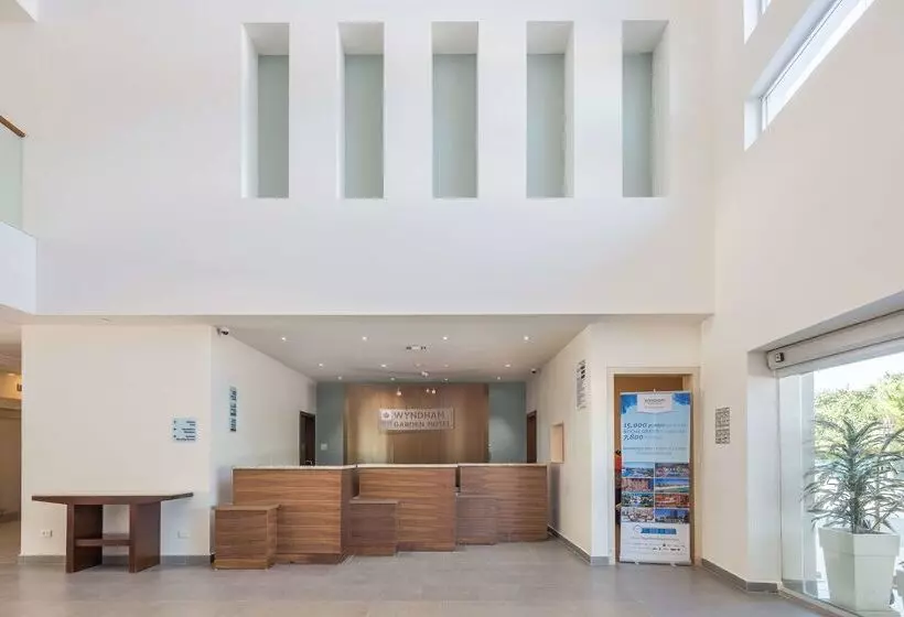 Отель Wyndham Garden Playa Del Carmen
