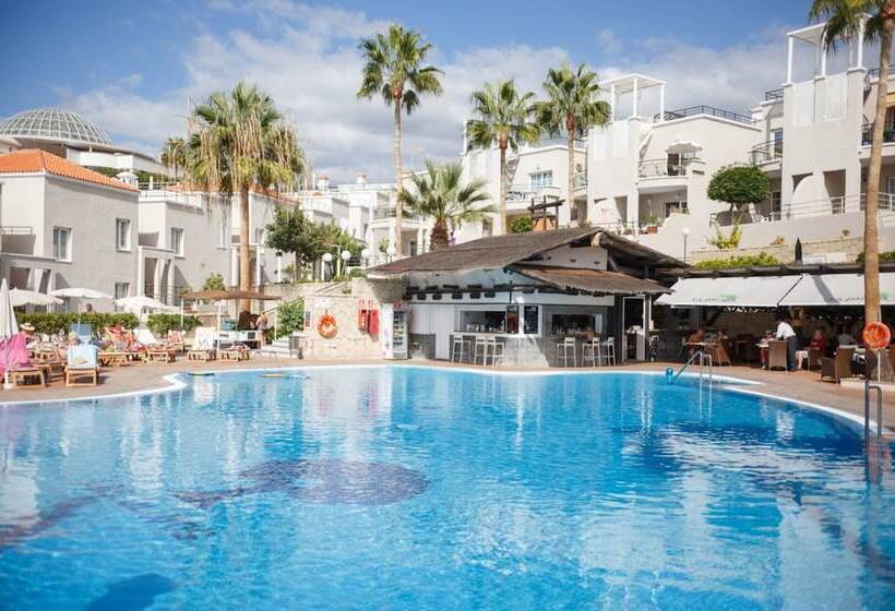 Los Olivos Beach Resort