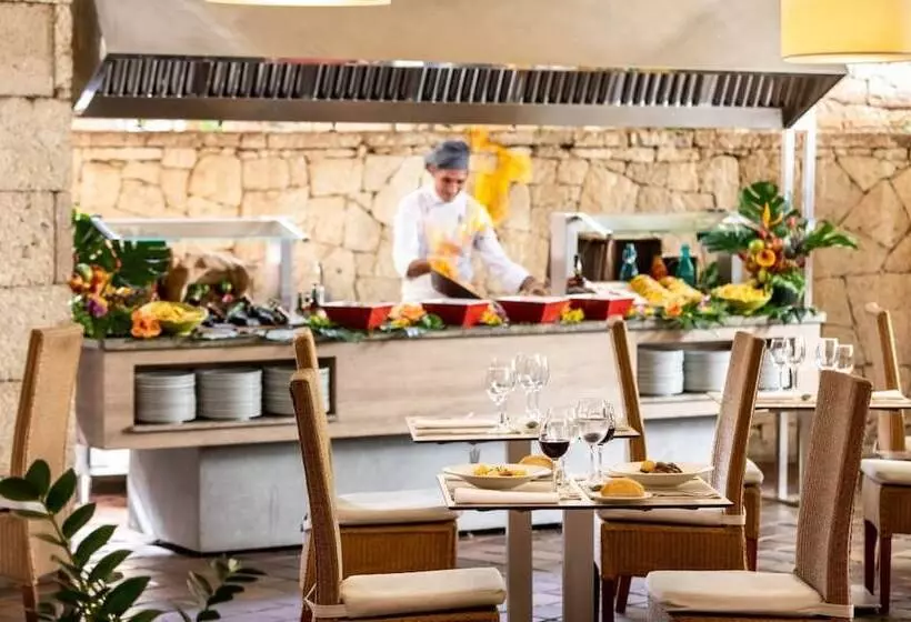 Los Olivos Beach Resort