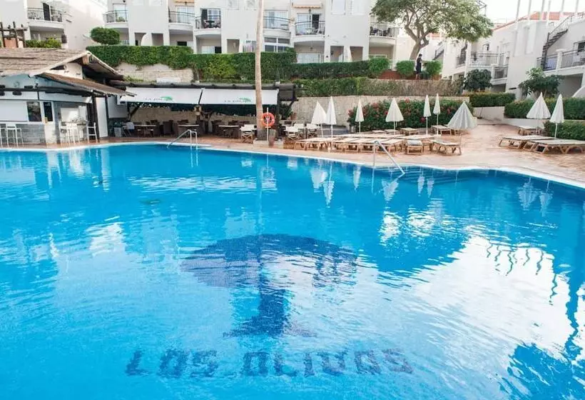 Los Olivos Beach Resort