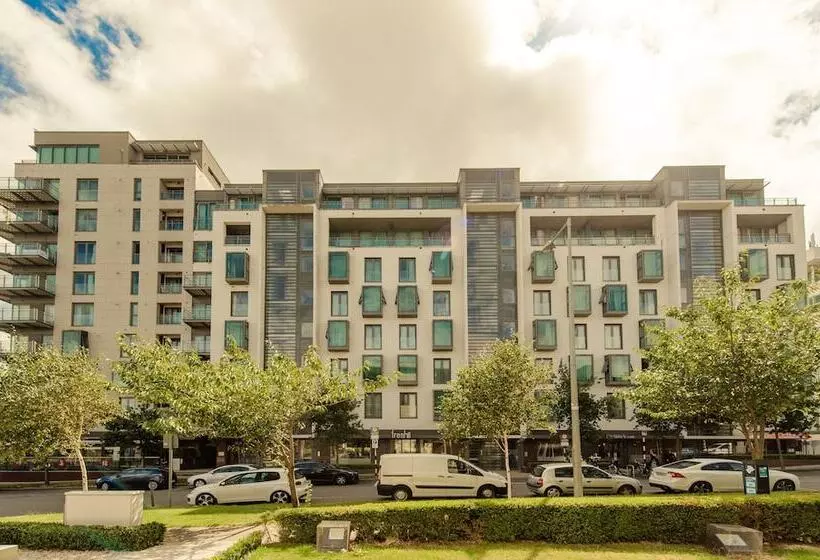 Premier Suites Dublin Sandyford