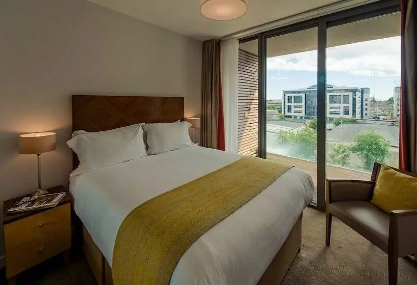 Premier Suites Dublin Sandyford