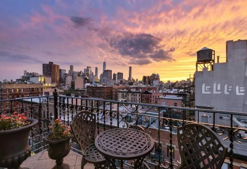 The Historic Blue Moon Hotel NYC