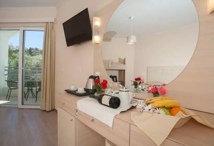 Alexandros Hotel    All Inclusive