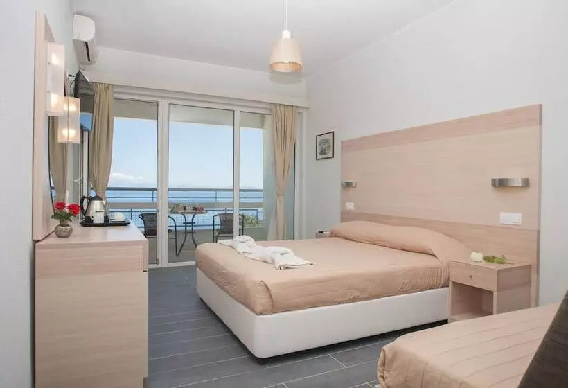 Alexandros Hotel    All Inclusive