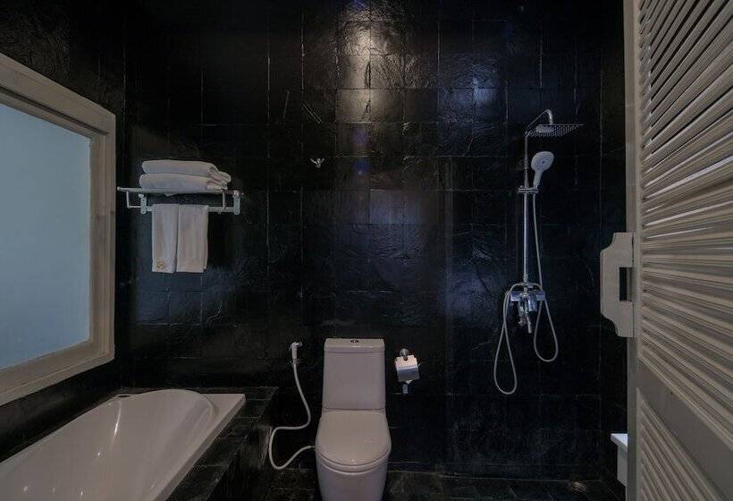 ホテル Anchan Resort At Bangtao Beach