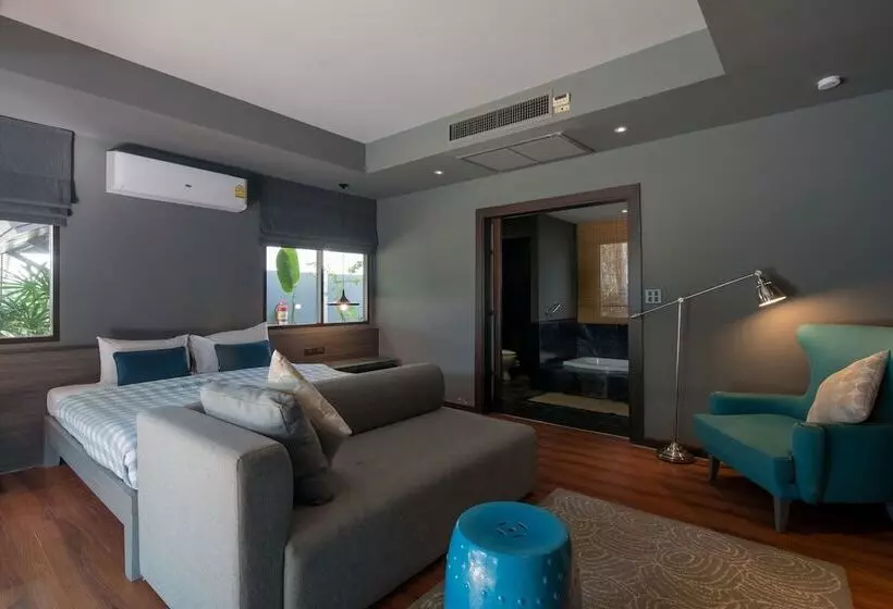 Hotelli Anchan Resort At Bangtao Beach