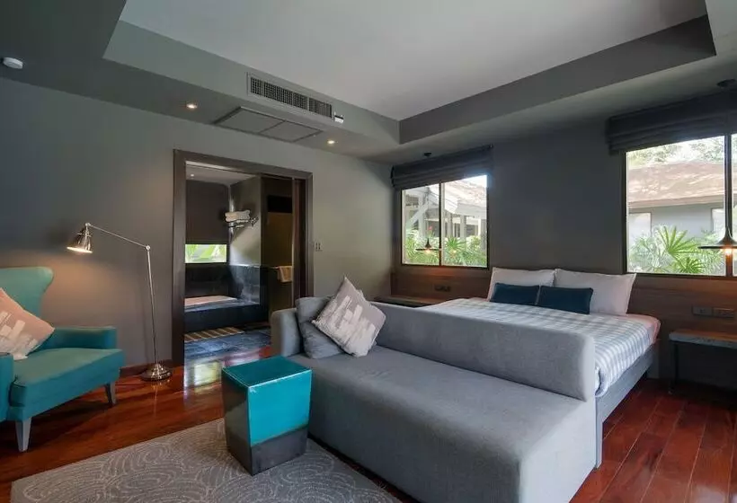 Hotelli Anchan Resort At Bangtao Beach