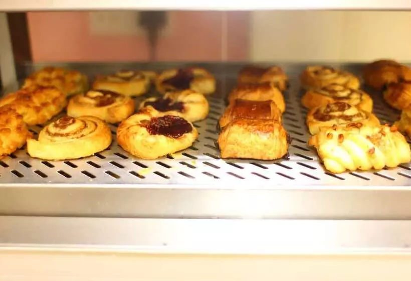 Citrus Hotel Cardiff By Compass Hospitality