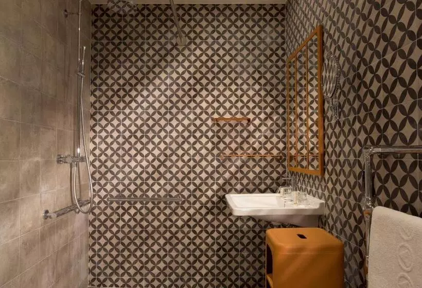 בית מלון כפרי Espace Champerret