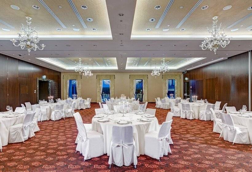 Grand Hotel River Park, A Luxury Collection Hotel, Bratislava