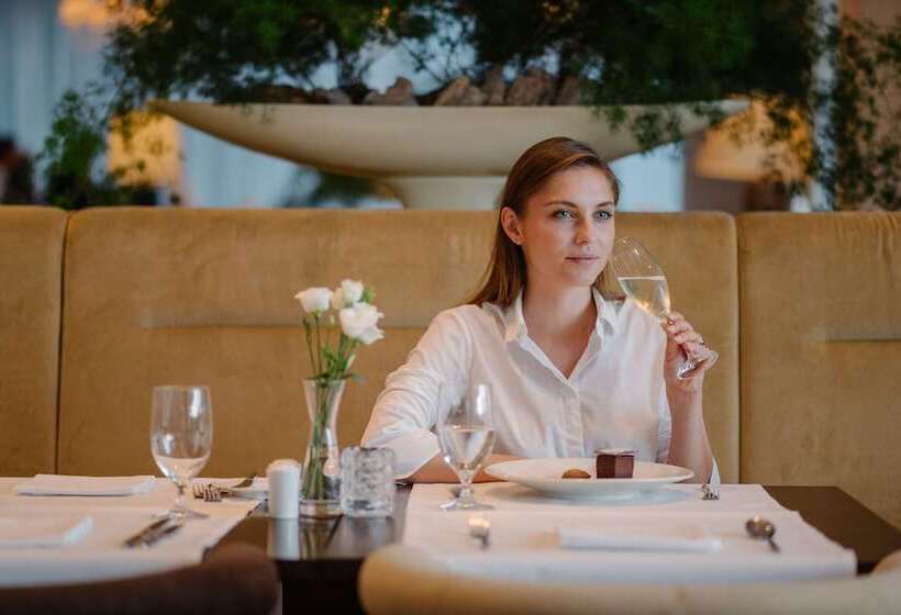 Grand Hotel River Park, A Luxury Collection Hotel, Bratislava