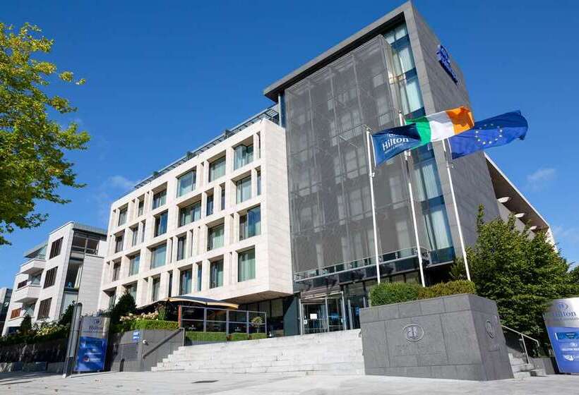 בית מלון כפרי Hilton Dublin Kilmainham