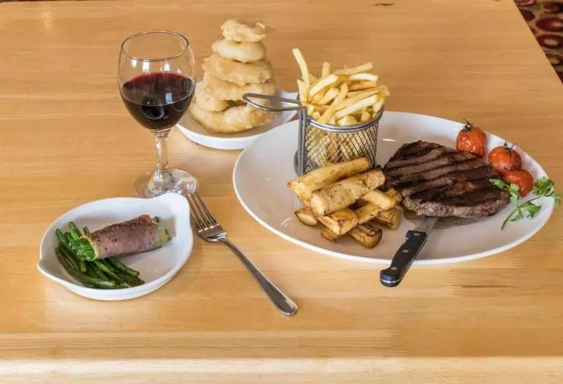 호텔 Holiday Inn Express Antrim, An Ihg