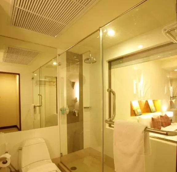 בית מלון כפרי Maninarakorn