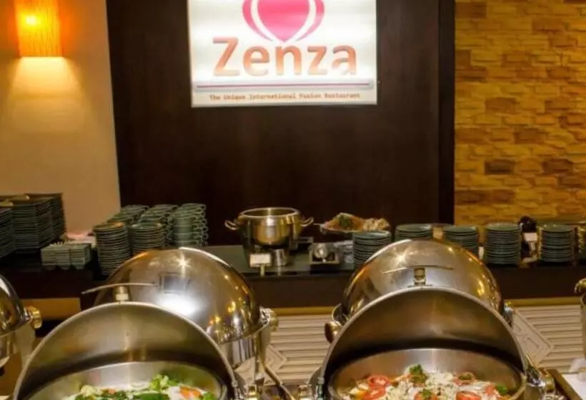 בית מלון כפרי Maninarakorn